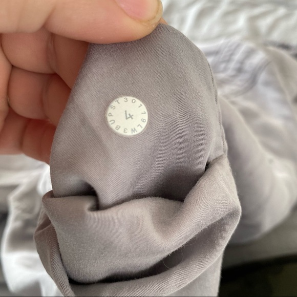 Lululemon City Stroll Jacket - Picture 8 of 10